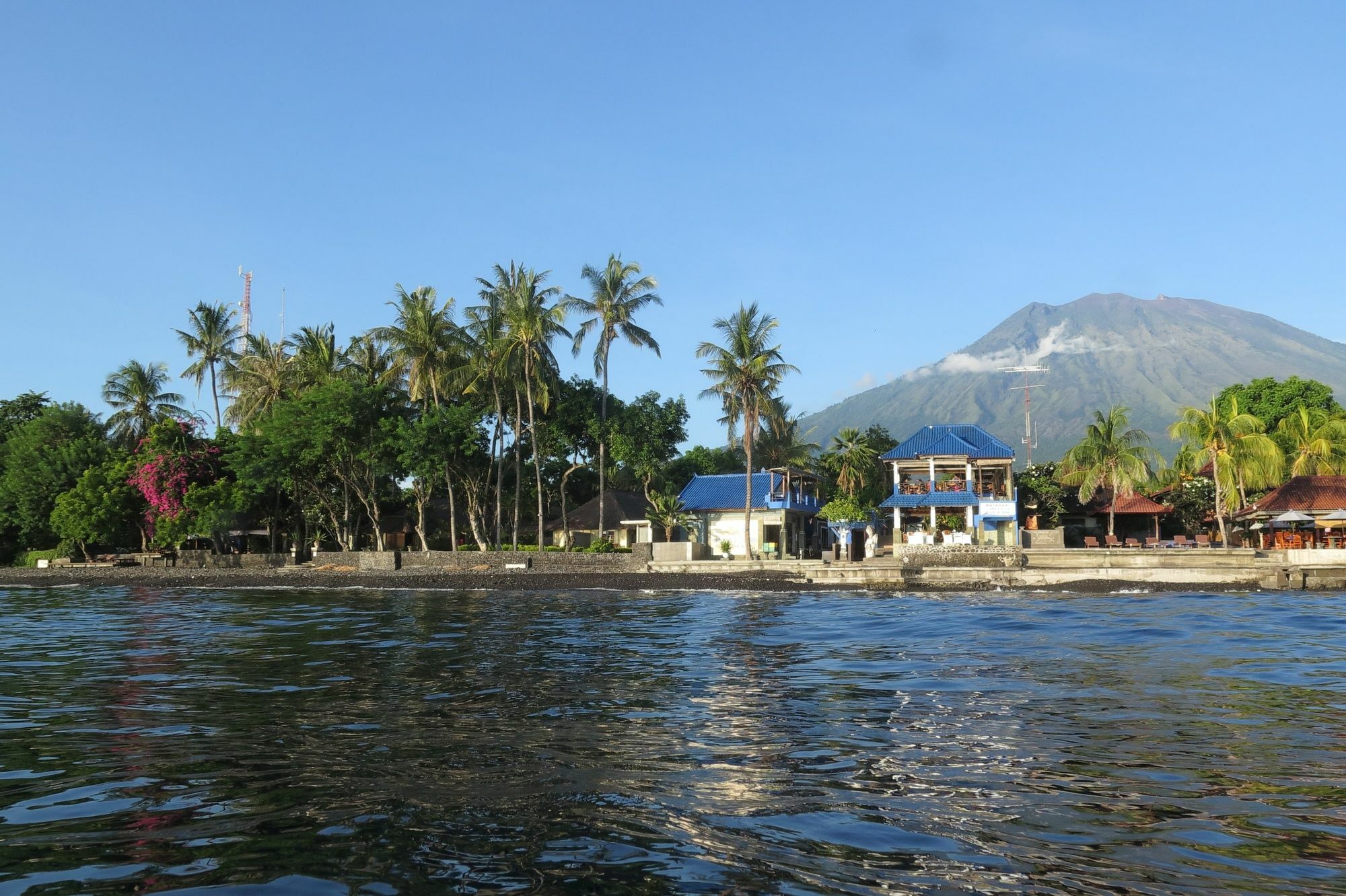 Matahari Tulamben Resort, Dive & Spa Exterior photo